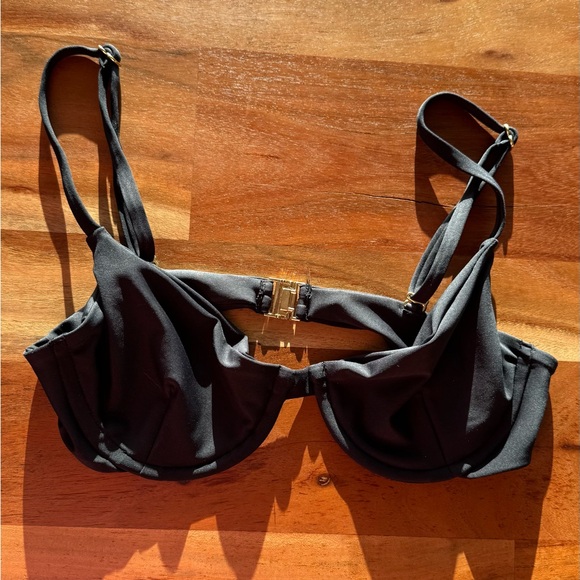 Skatie Black Underwire Bikini Top - Picture 3 of 5